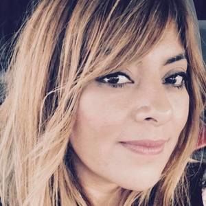 Meet your Posher, Leticia